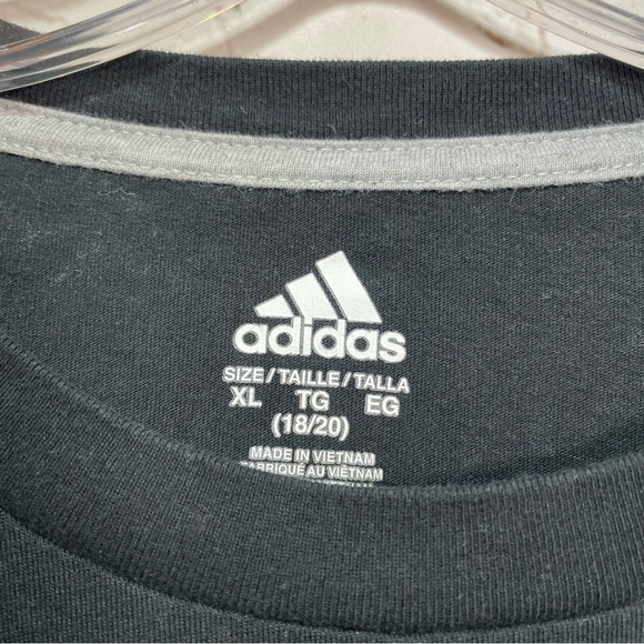 Adidas Boys Collage Racing Black Long Sleeve Shirt Size XL 18/20 - Picture 3 of 8